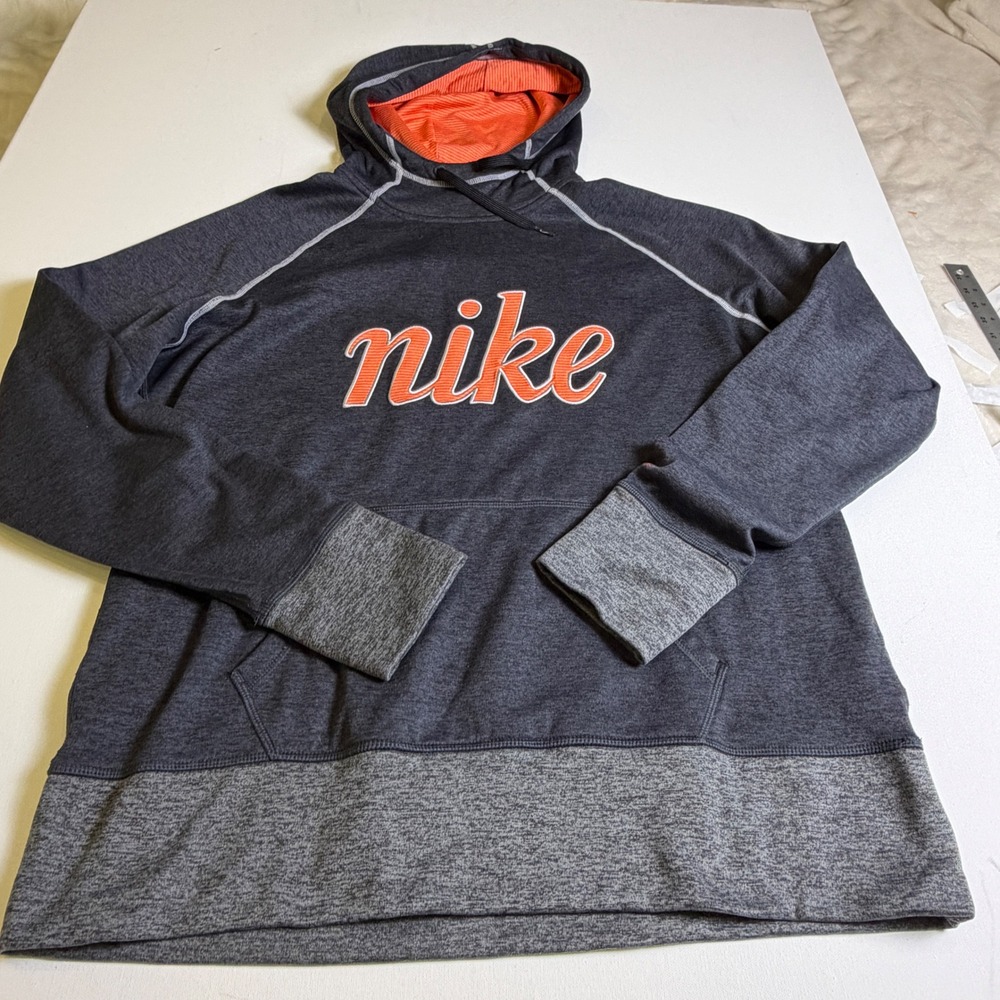 Nike Therma-FIT Hoodie XL Gray Orange Embroidered Logo Y2K Athletic Streetwear